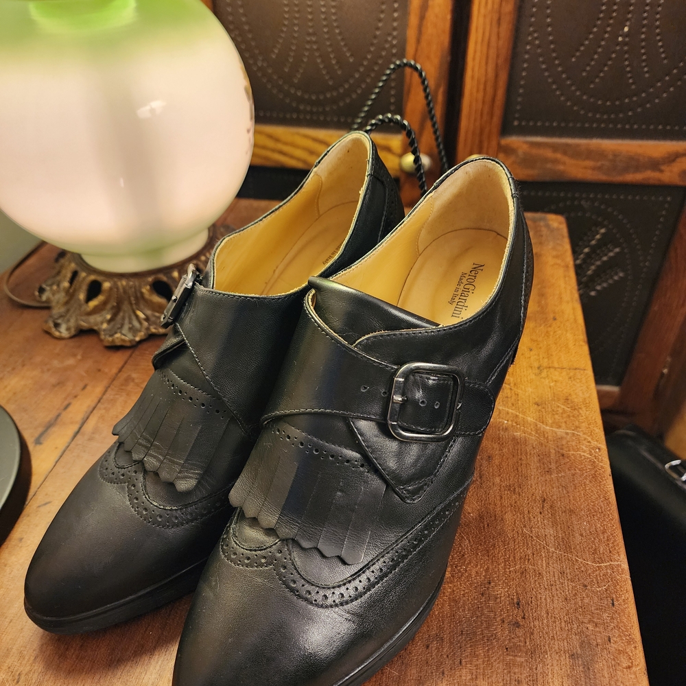 Nero Giardini Black Leather Fringe Buckle Shoes